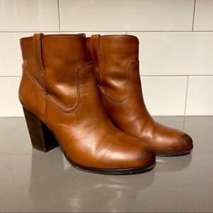 Frye Myra Redwood Bootie